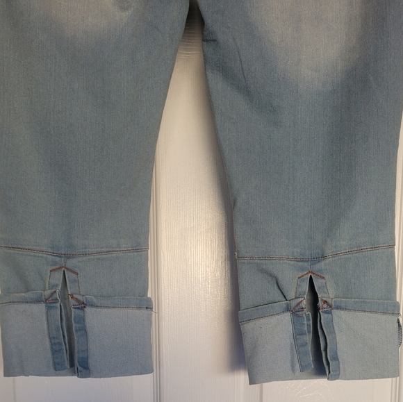 Red Rivet Cuff Jeans - Picture 4 of 6